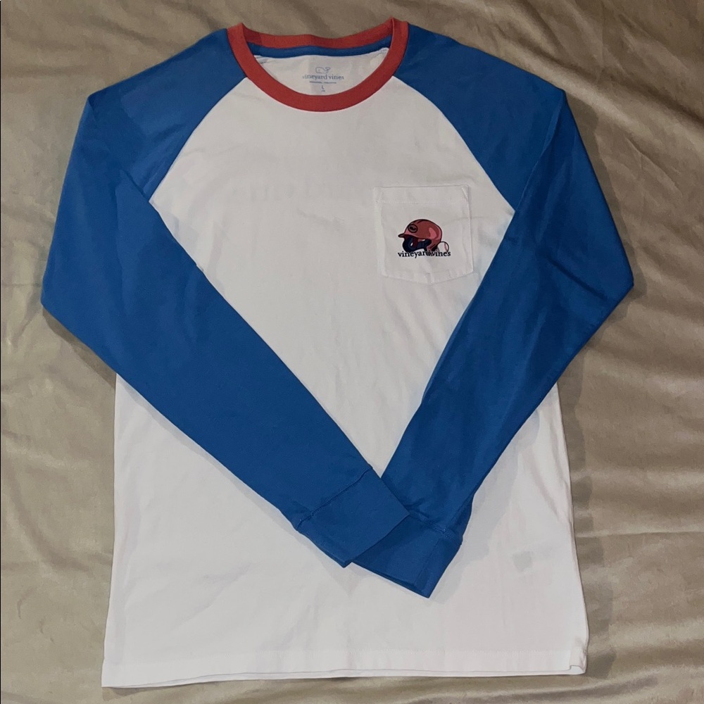 Vineyard Vines Blue and White baseball Raglan Shirt with Pocket